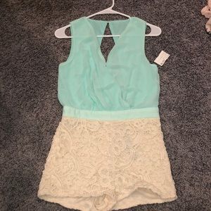 New with tags! Mint and ivory lace romper